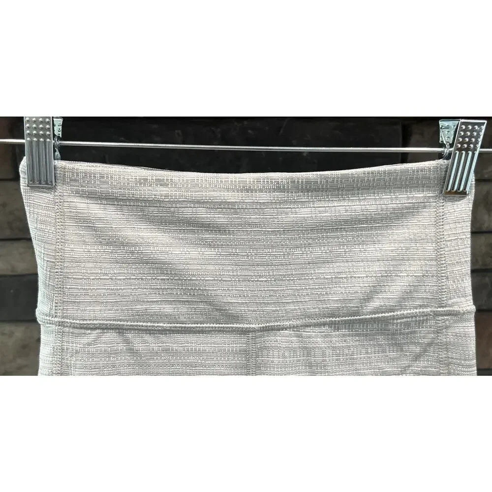 Women’s ATHLETA Grey/White High Rise Jacquard Chaturanga Leggings Size XXS *A4